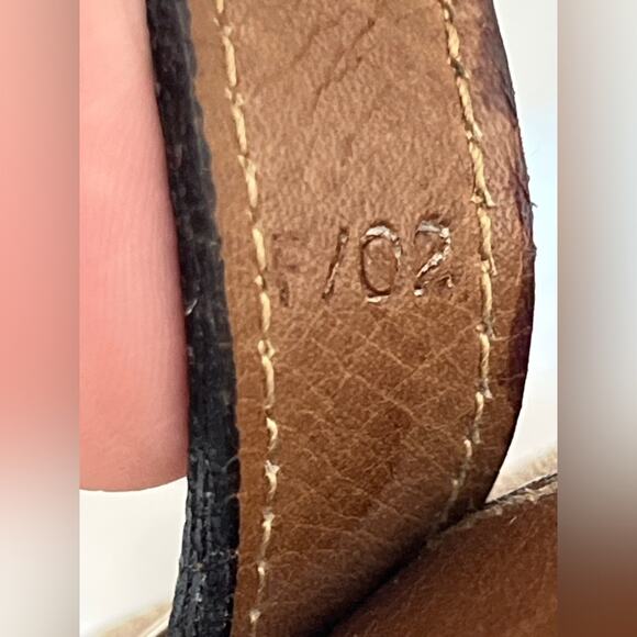 Celine Vintage Crest Logo Leather Crossbody Bag | Camera Style | Made in Italy - Picture 6 of 15